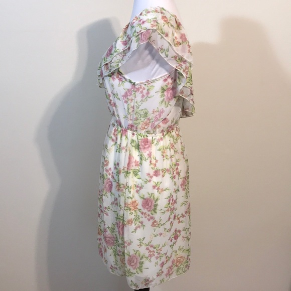 Francesca’s Pastel One Shoulder Dress - Picture 3 of 8